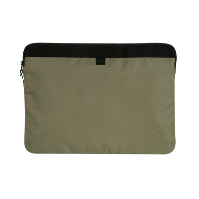 Folio : Jour Laptop Case กระเป๋าใส่แล็ปท็อปขนาด 15.6 นิ้ว