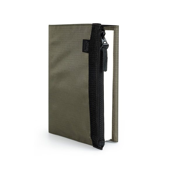 Folio : Jour Notebook Cover ขนาด A5 ปกห่อหนังสือพร้อมช่องใส่ปากกา ป้องกันละอองน้ำได้