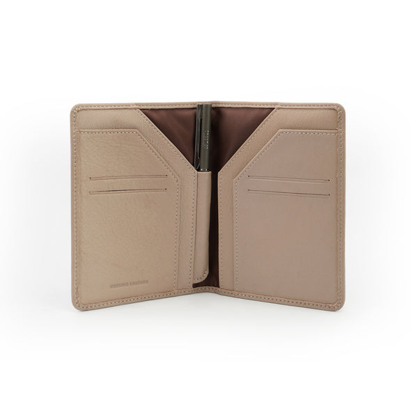 Bliss Passport Holder : ที่ใส่พาสปอร์ต