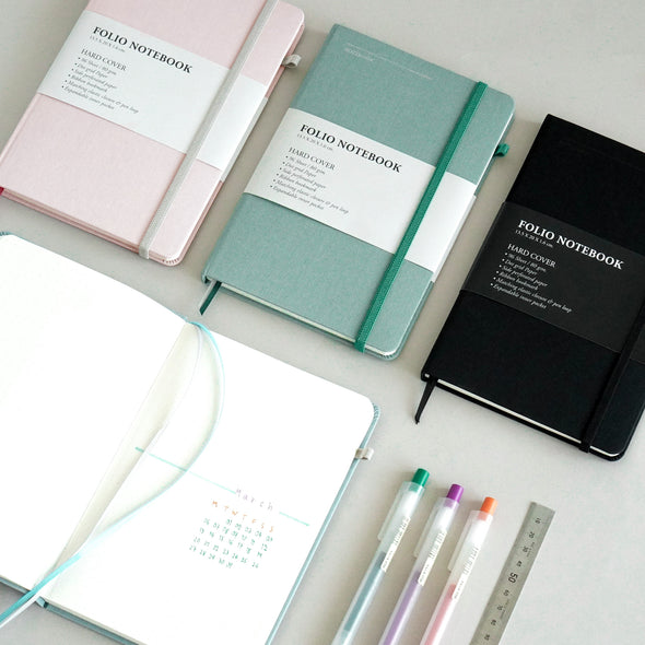 Folio Notebook A5 (Dot grid) : สมุดจดบันทึก 96 แผ่น แบบกระดาษจุด