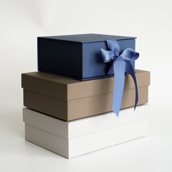 COFFEE MUG AND CARD CASE SET