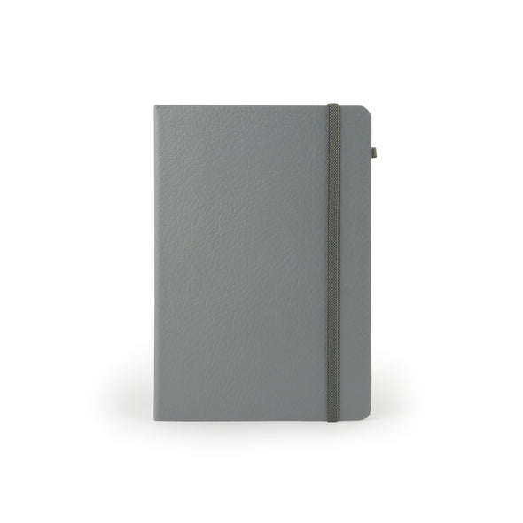 Folio Silver Edge Notebook A5 (Blank) : สมุดขอบเงินขนาด A5 (แบบไร้เส้น)