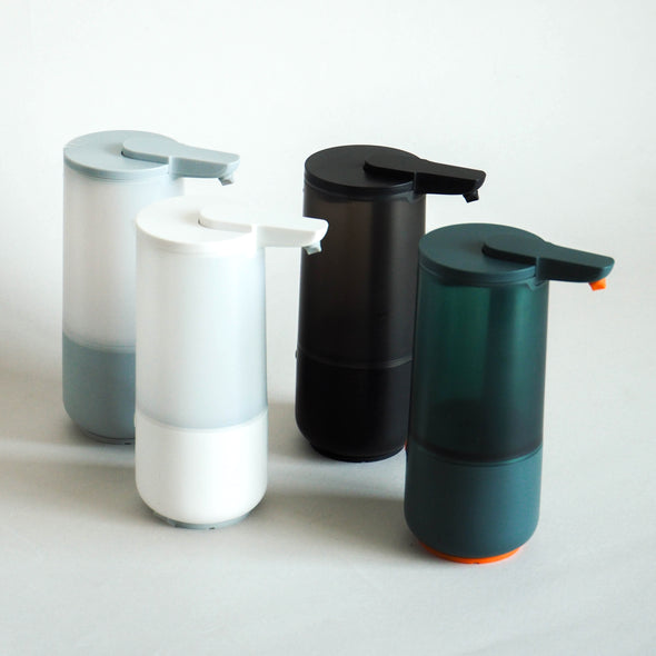 SOAP DISPENSER AND  ACCESSORIES BAG